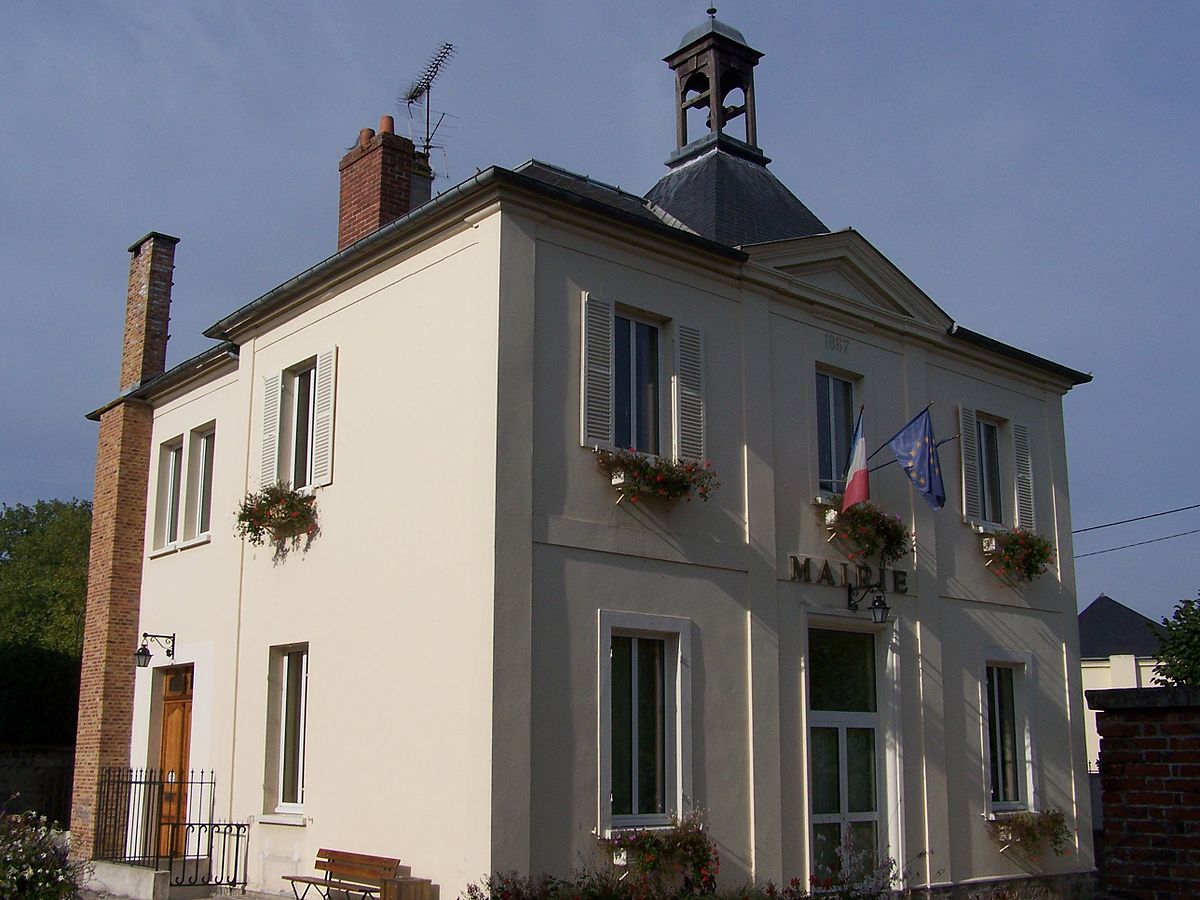 1200px Cernay la Ville Mairie